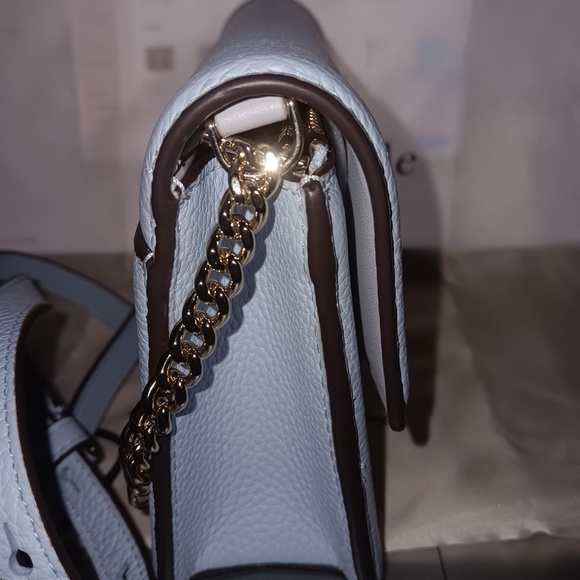 Purse - Picture 4 of 8